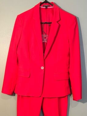 Express Women's Bright Pink/Coral Single-Button Blazer and pants suit size 10